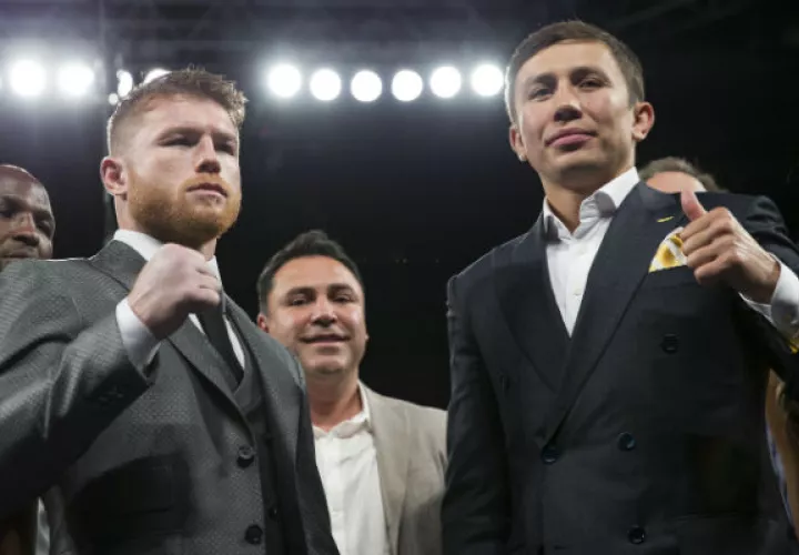Saúl “Canelo” Álvarez (izq.) y Gennady Golovkin./ Foto AP