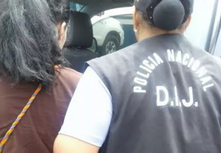 La mujer fue detenida David.