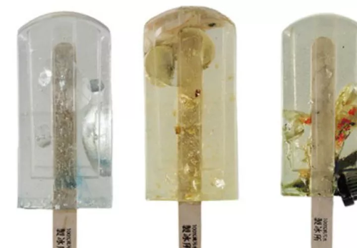 Fotos: Polluted Water Popsicles Project