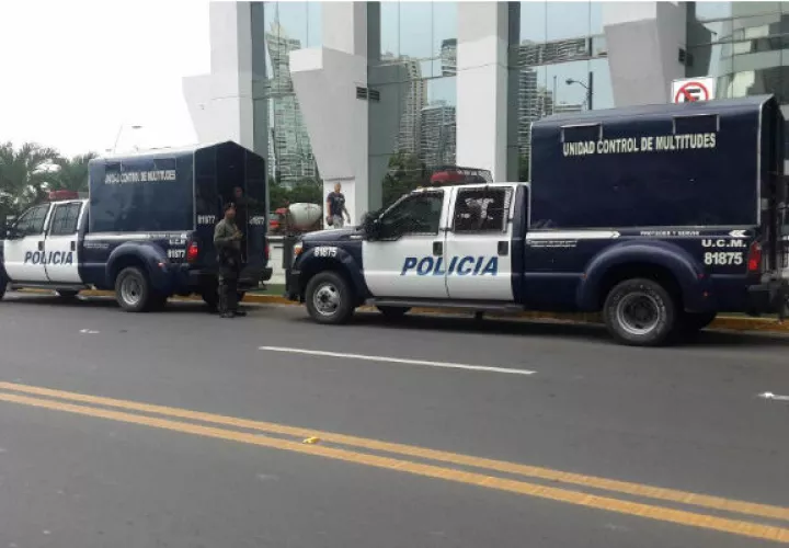 Unidades de la Policía Nacional ya están en el lugar. Foto/@JennyM_Osorio