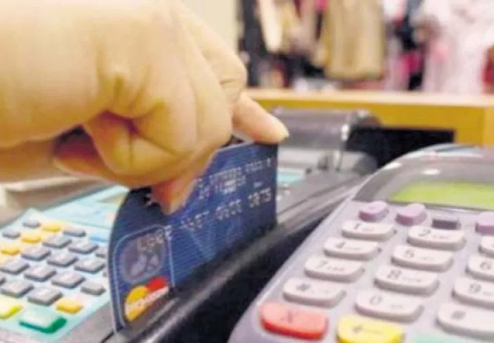 El consumo de tarjeta de crédito aumentó $286 millones 171 mil. /Foto Archivo