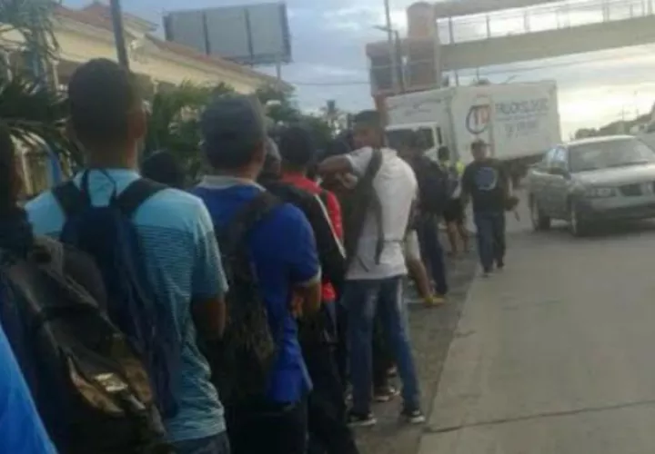 Usuarios también se quejan del mal servicio que prestan. /Foto Eric A. Montenegro