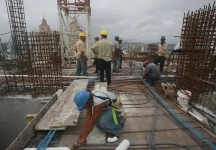 En el 2018 habrá nuevo salario /Foto Archivo