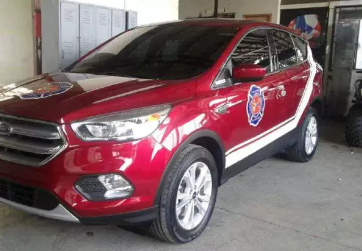 Este es el vehículo que los encargados de los bomberos de Bugaba no catalogan como lujoso. /Foto Cortesía