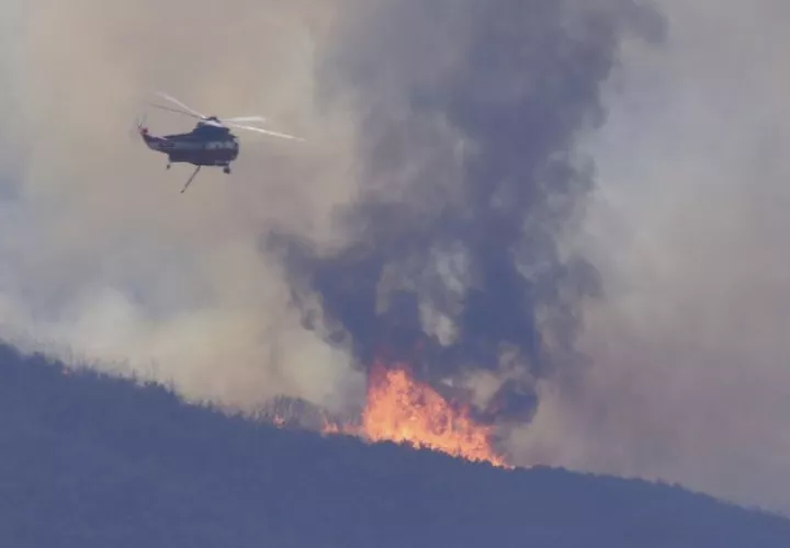 Incendio en Santa Bárbara. /Foto EFE