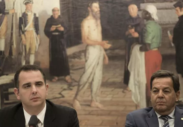 Diputados  Rodrigo Pacheco, y  Sergio Zveiter. /Foto EFE
