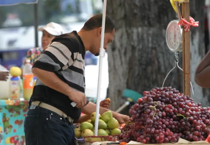 En los últimos cinco años, el empleo informal ha aumentado en Panamá hasta llegar al 40.2% en agosto de 2016. /Foto Archivo