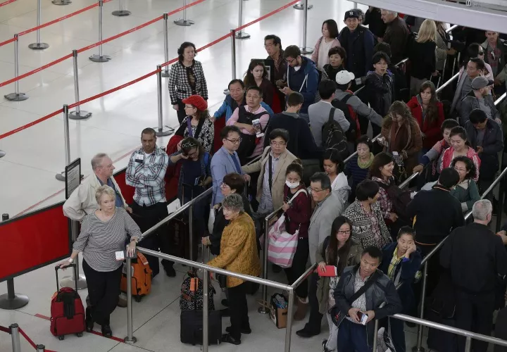 180 aerolíneas aumentaron mayores medidas de seguridad. EFE