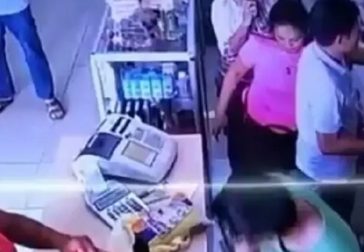 Las cámaras de videovigilancia han sido de gran ayuda para detectar los hurtos en comercios. Mayra Madrid 