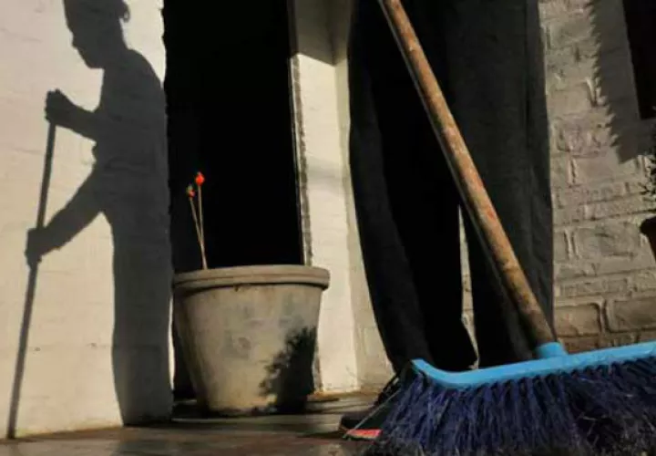 En México, 5.8% de los trabajadores domésticos remunerados es analfabeto