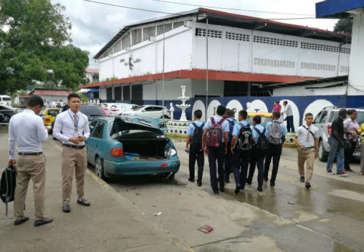 En este accidente no hubo heridos, pero sí daños materiales- Foto: Delfia Cortez