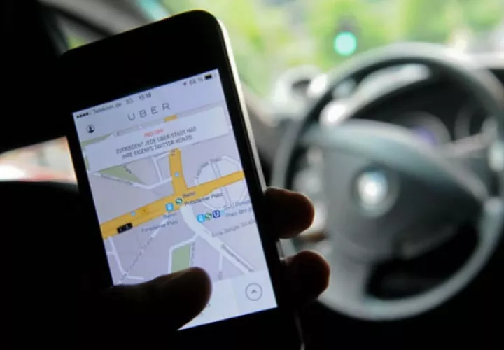 El viaje en Uber fue peligroso para el pasajero. Foto/ EFE