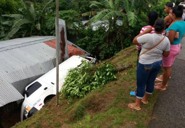 Así quedó el vehículo. Foto: Delfia Cortez.