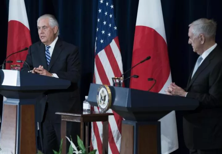 El secretario de Estado Rex Tillerson (i), y el secretario de Defensa estadounidense, James Mattis. /Foto EFE