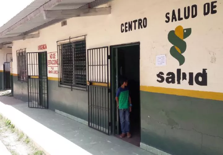 Pacientes piden más medicinas en  policlínicas y centros de salud. /Foto Archivo
