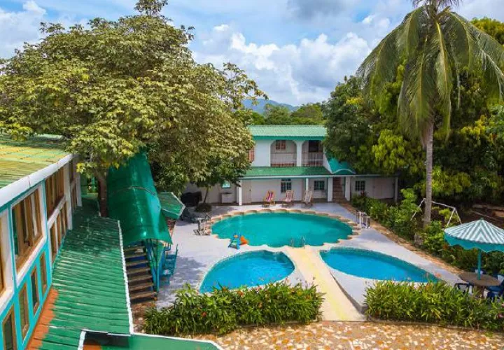 Cada servicio tiene su costo exceptuando el uso de la piscina. También  se ofrecen  pasadías. /Foto Cortesía