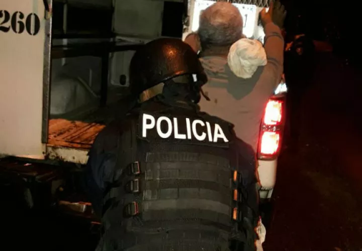 La detención del sujeto. Foto: José Vásquez. 