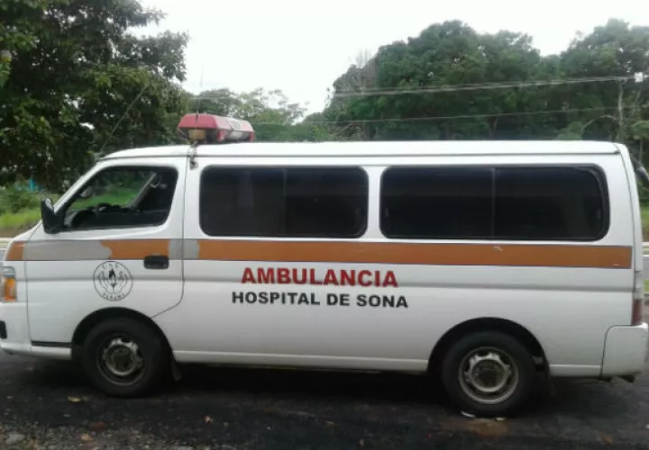 Se encontraron 40 paquetes de droga dentro de una ambulancia de la Caja del Seguro Social. Foto: José Vásquez