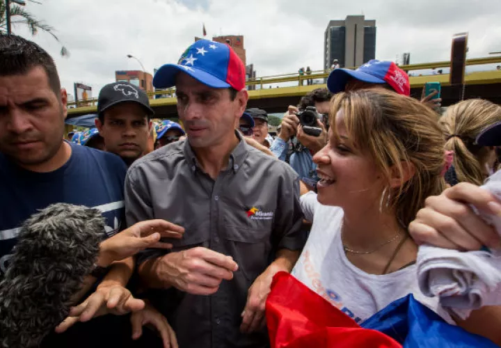 Henrique Capriles y la MUD se preparan para las primarias para gobernadores.