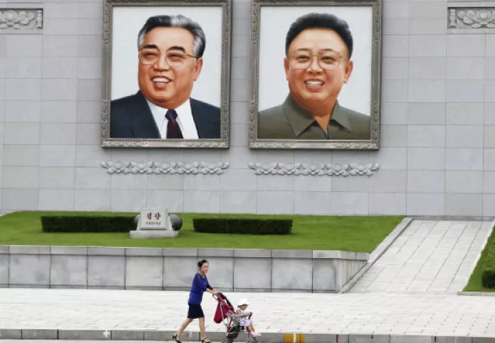 Retratos de los líderes Kim il sung y Kim Jong il. Foto/ EFE