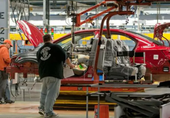 Los proveedores de vehículos son parte de un sector global