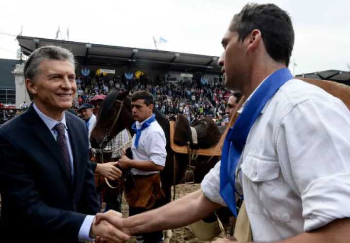 El presidente Mauricio Macri, transfirió a principios de 2016 una parte importante de su fortuna a un fideicomiso. FOTO/AP
