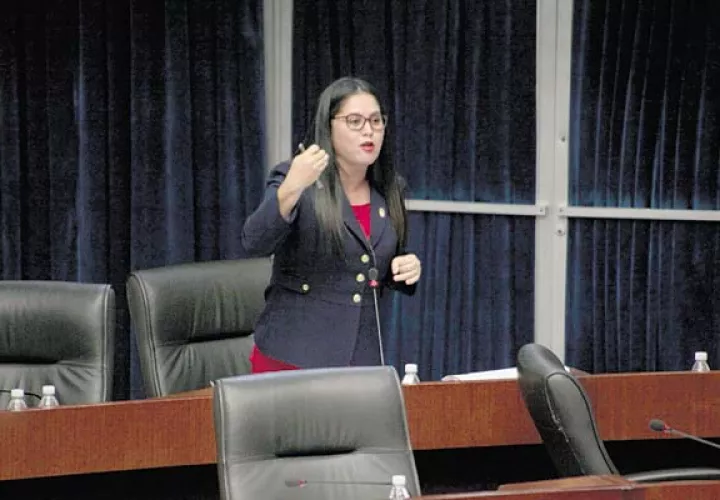 Rodríguez pidió a Porcell que revele los nombres de las personas involucradas en el caso Odebrecht. /Foto Víctor Arosemena 