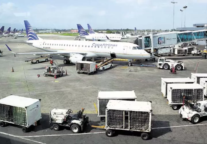 Copa es la aerolínea panameña que acapara el ‘hub’ aéreo panameño en el Aeropuerto Internacional de Tocumen. /Foto Archivo