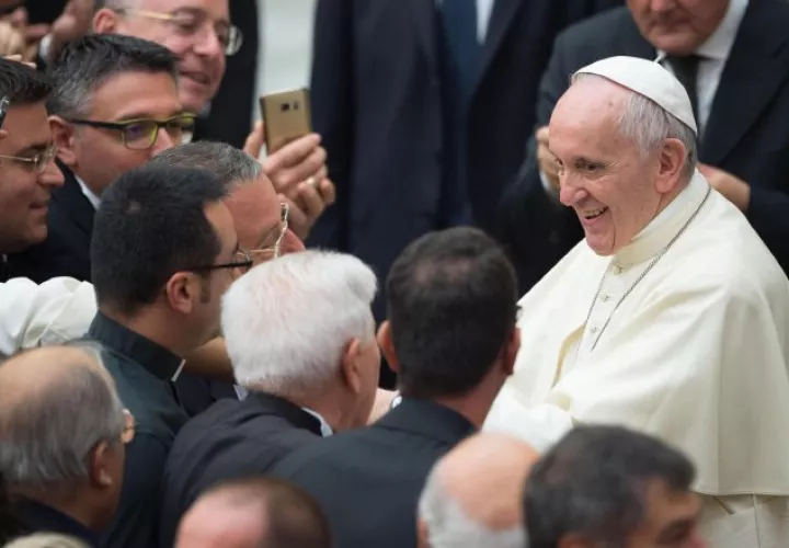 El papa Francisco asiste a una audiencia con el Centro di Azione Liturgica.  EFE
