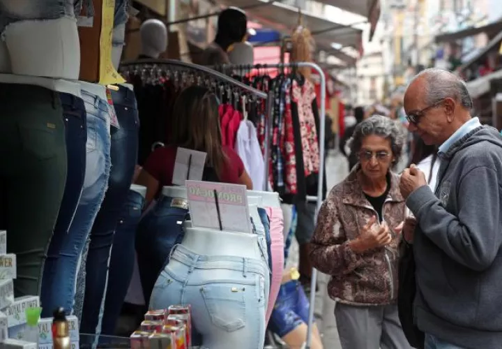 La economía brasileña ya había crecido un 1.0% en el primer trimestre de este año, según cifras oficiales. EFE