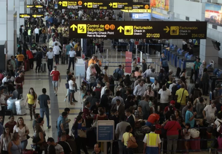 El Aeropuerto Internacional de Tocumen  podría perder competitividad por la falla eléctrica. /Foto Archivo