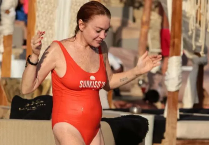 Lindsay Lohan se descuida y luce irreconocible