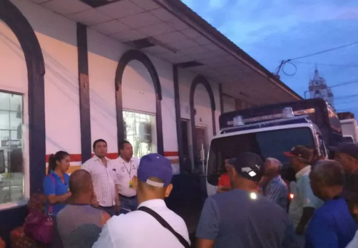 Mayoría de vendedores no tiene carné de manipulador. Foto: Thays Domínguez