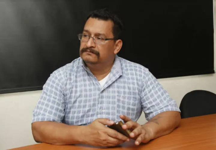 Carlos Fong destaca entre los invitados.