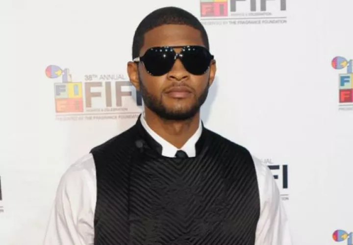 Usher se acostó con el hombre en un spa