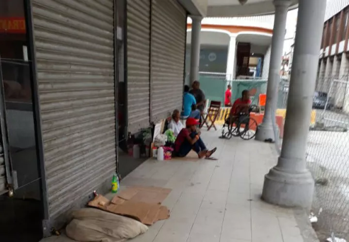 Mala imagen que presenta la urbe colonense. Foto: Diómedes Sánchez