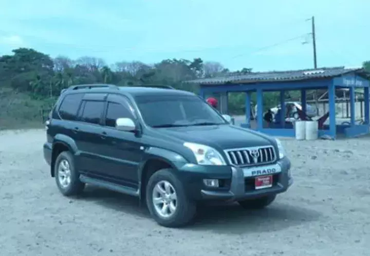 Este es el vehículo hurtado en Villa Lourdes de Los Santos. 
