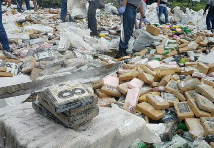 Este año en dos ocasiones han quemado droga en Playa Chiquita. Foto: Eric Montenegro