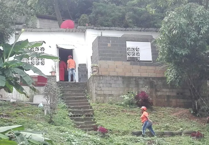 De estas viviendas, una de ellas registra mayor riesgo, debido a que el área presenta las condiciones, Foto: Diómedes Sánchez
