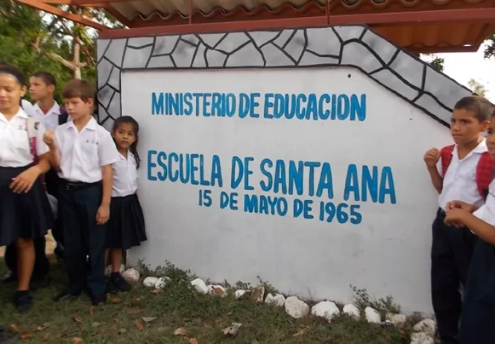 La escuela de Santa Ana tiene 161 estudiantes y 16 docentes. /Foto Zenaida Vásquez 