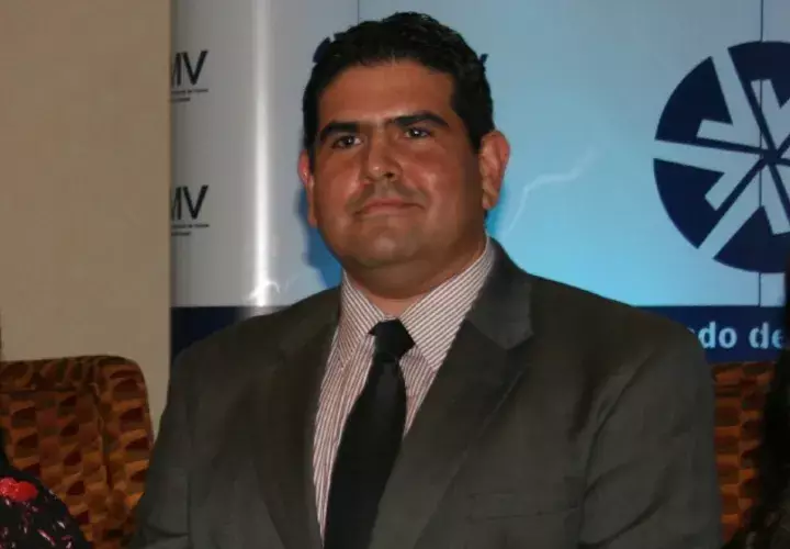 Jorge Alexander Olivardía, abogado, catedrático,   experto en temas del  mercado de valores. /Foto ARCHIVO