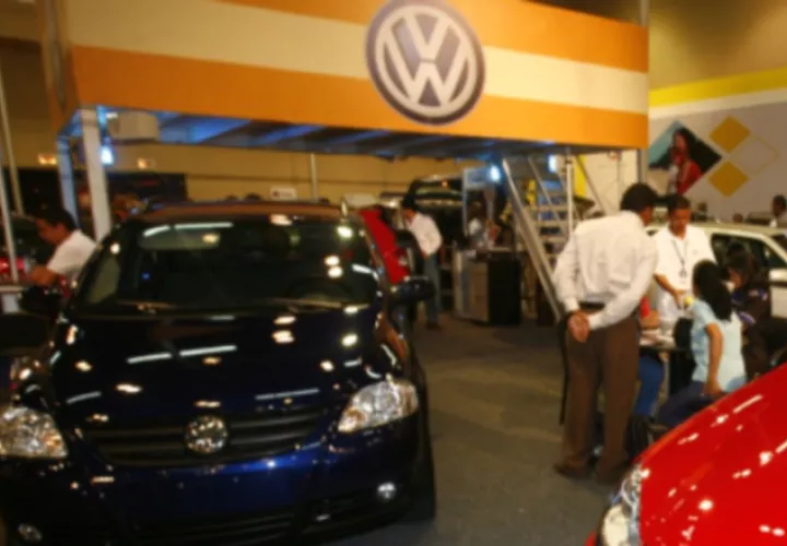 Los préstamos de autos crecieron un 9.8%. /Foto Archivo