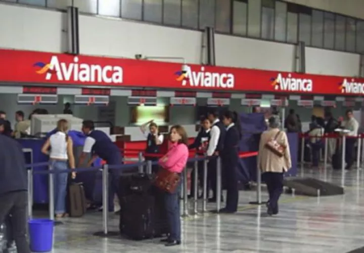 Viajeros disponen de más de 200 vuelos hasta terminar octubre. /Foto EFE