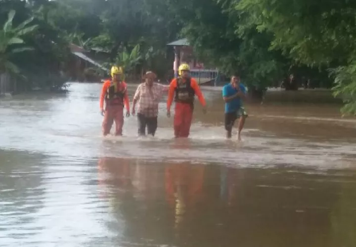 El Centro de Operaciones se mantiene activado con monitoreo a nivel nacional. Cortesía
