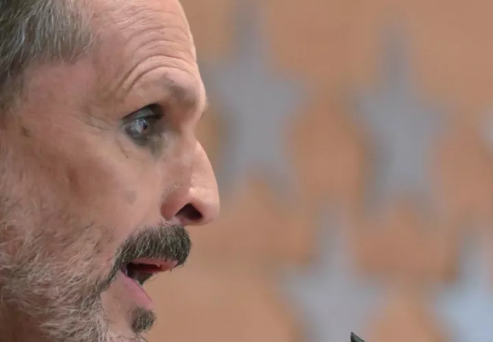 Miguel Bosé