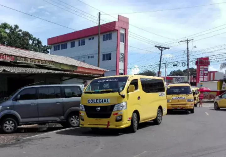 colegial, transporte, ilegal, irregular