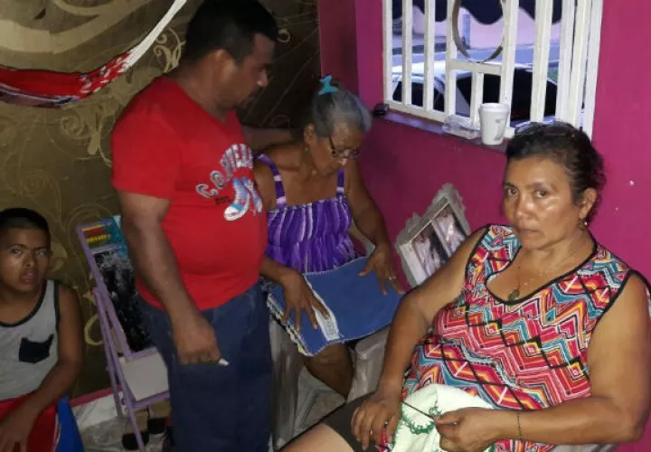 Familiares del agente Juan Martínez lo recuerdan.