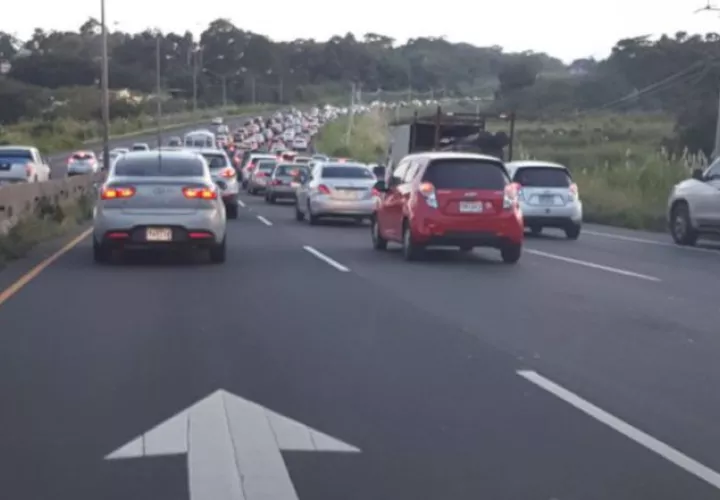 Tranque diario hacia la ciudad. /Foto Cortesía