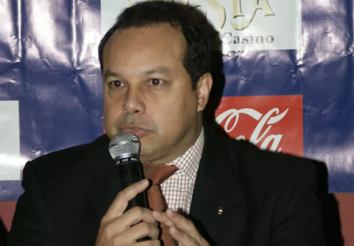 Alvarado expresidente de la Fepafut.