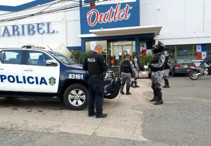 La Policía se apersonó al área del ataque. Foto: Eric A. Montenegro.
